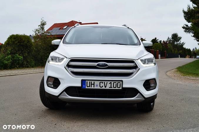 Ford Kuga 1.5 EcoBoost 2x4 Business Edition - 2