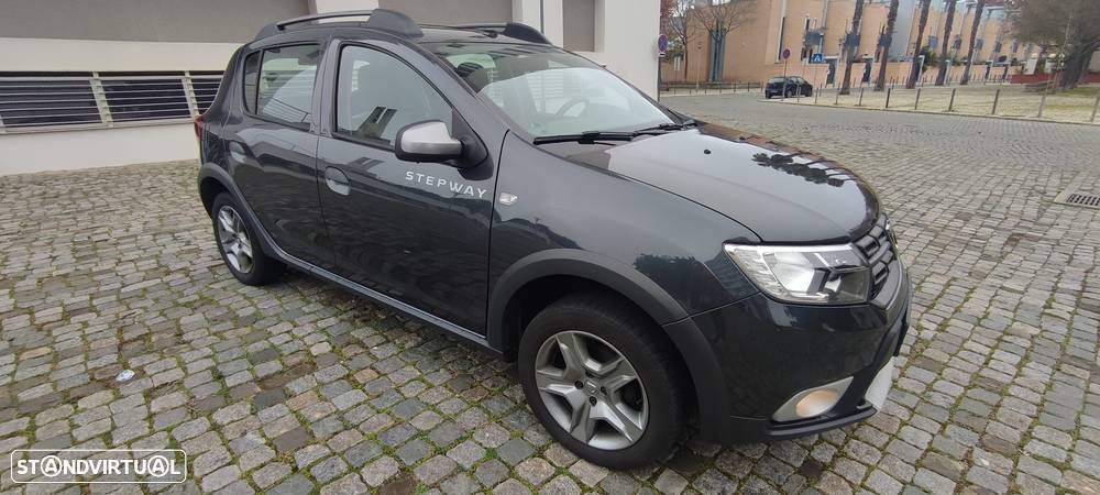 Dacia Sandero Stepway TCe 90 (S&S) Celebration - 30