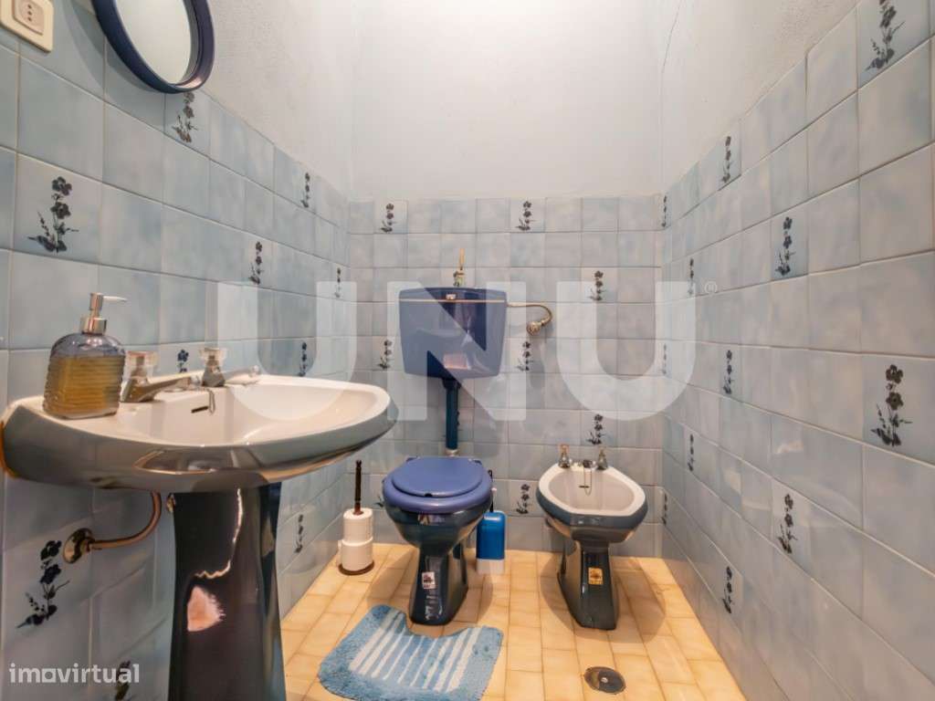 Prédio com Dois Edifícios Independentes no Tortosendo - Elevado Pot...-13