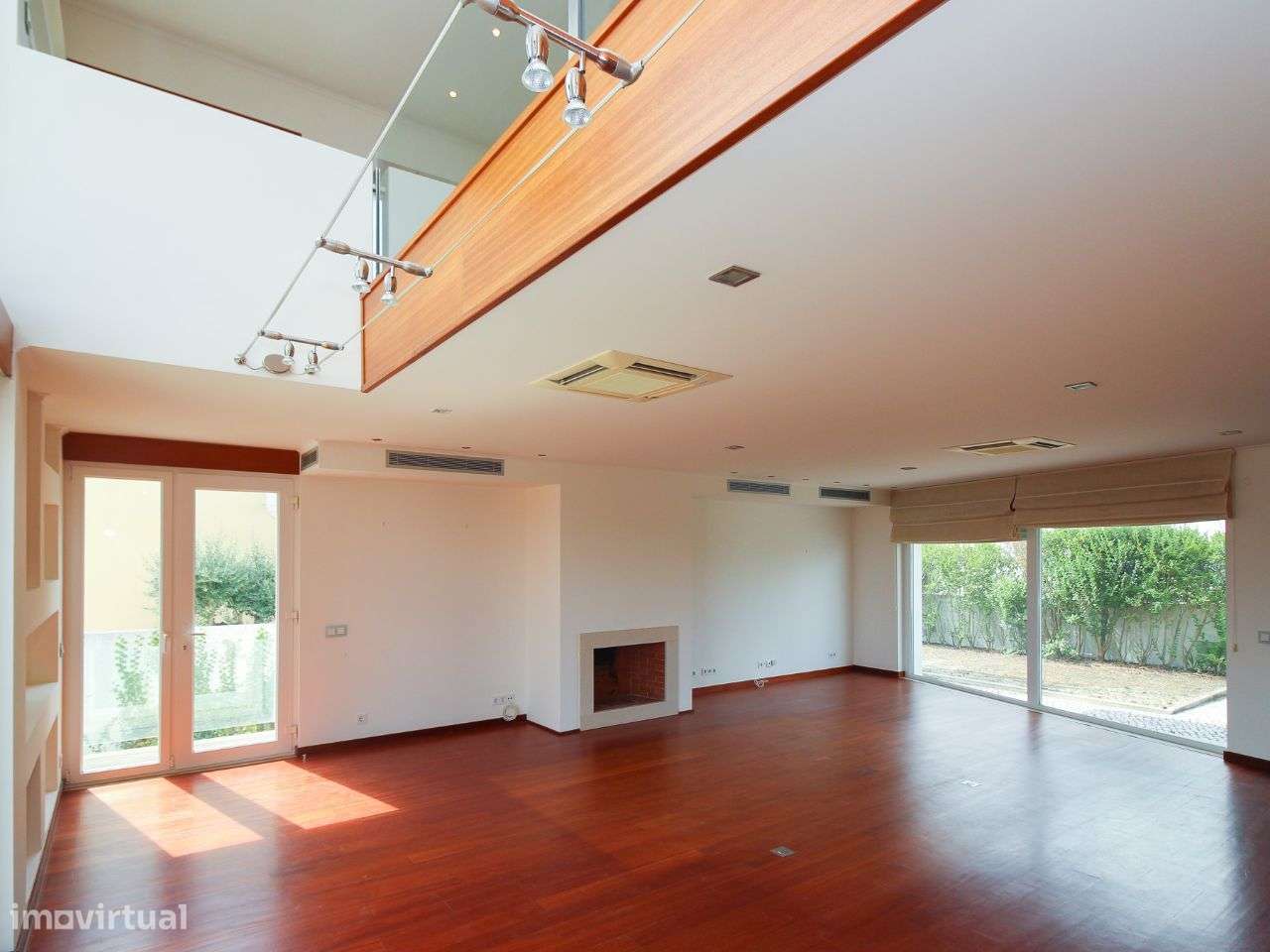 Moradia T6 com Piscina no Centro da Cidade - Grande imagem: 3/28