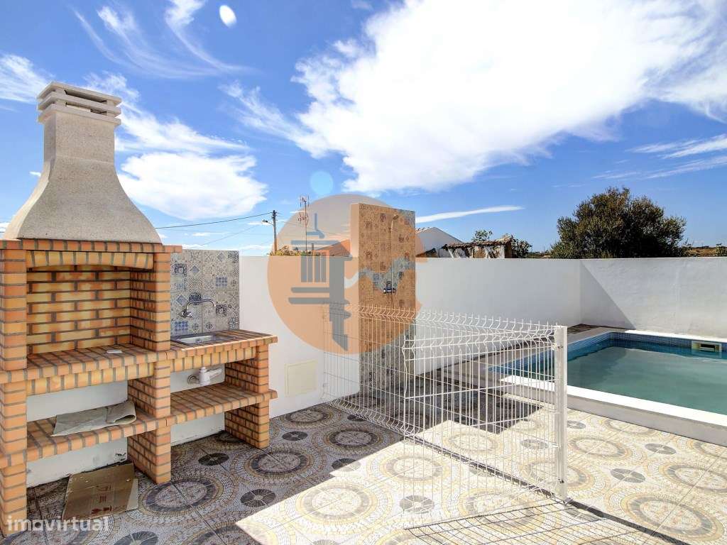 Moradia V3 de Design Personalizável com Piscina - Grande imagem: 2/28