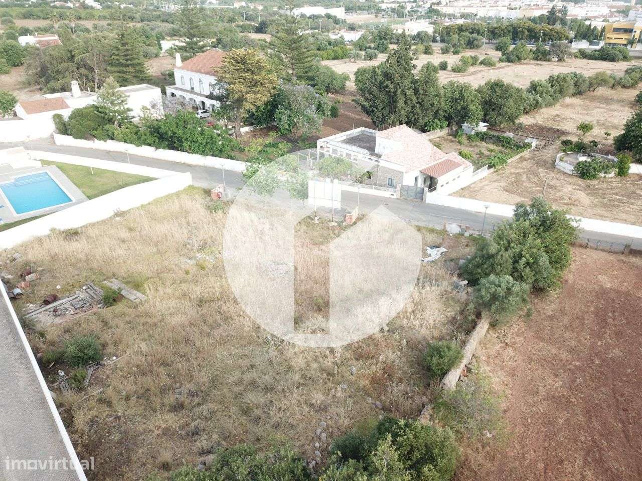 Terreno para construção de Moradia Geminada-20