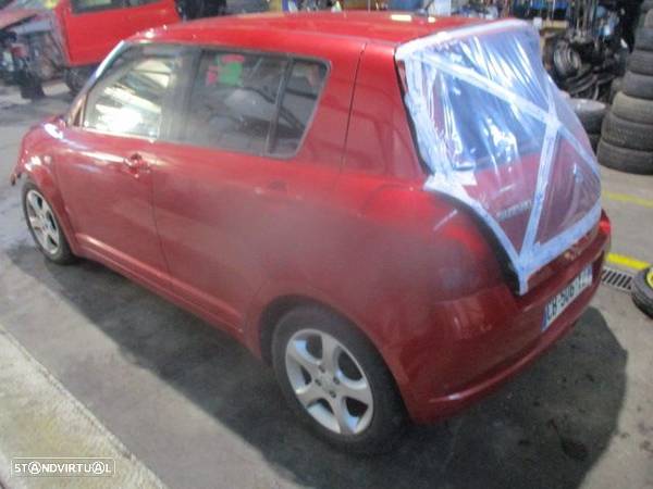 Carro MOT: M13A CXVEL: ZN0 550€ SUZUKI SWIFT 3  2007 1.3I 90CV 5P VERMELHO GASOLINA - 4