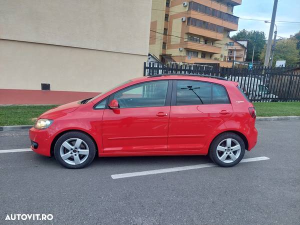 Volkswagen Golf 1.6 TDI DPF Highline - 1