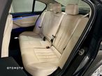 BMW Seria 5 520d xDrive Luxury Line - 16