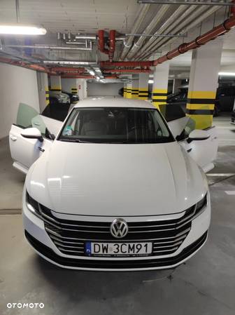 Volkswagen Arteon 2.0 TDI SCR Essence - 17