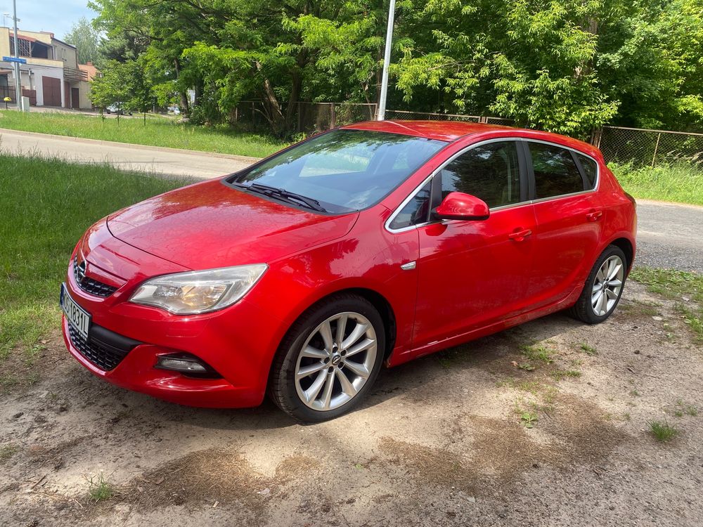 Opel Astra J (2009-2019) 1.4 Turbo Sport 2012