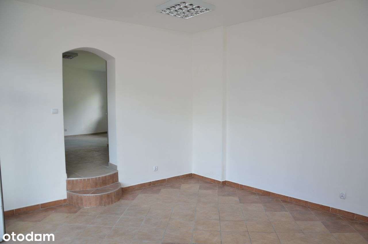 Sławno - do wynajęcia lokal usługowy w centrum - Pełny obrazek: 4/12