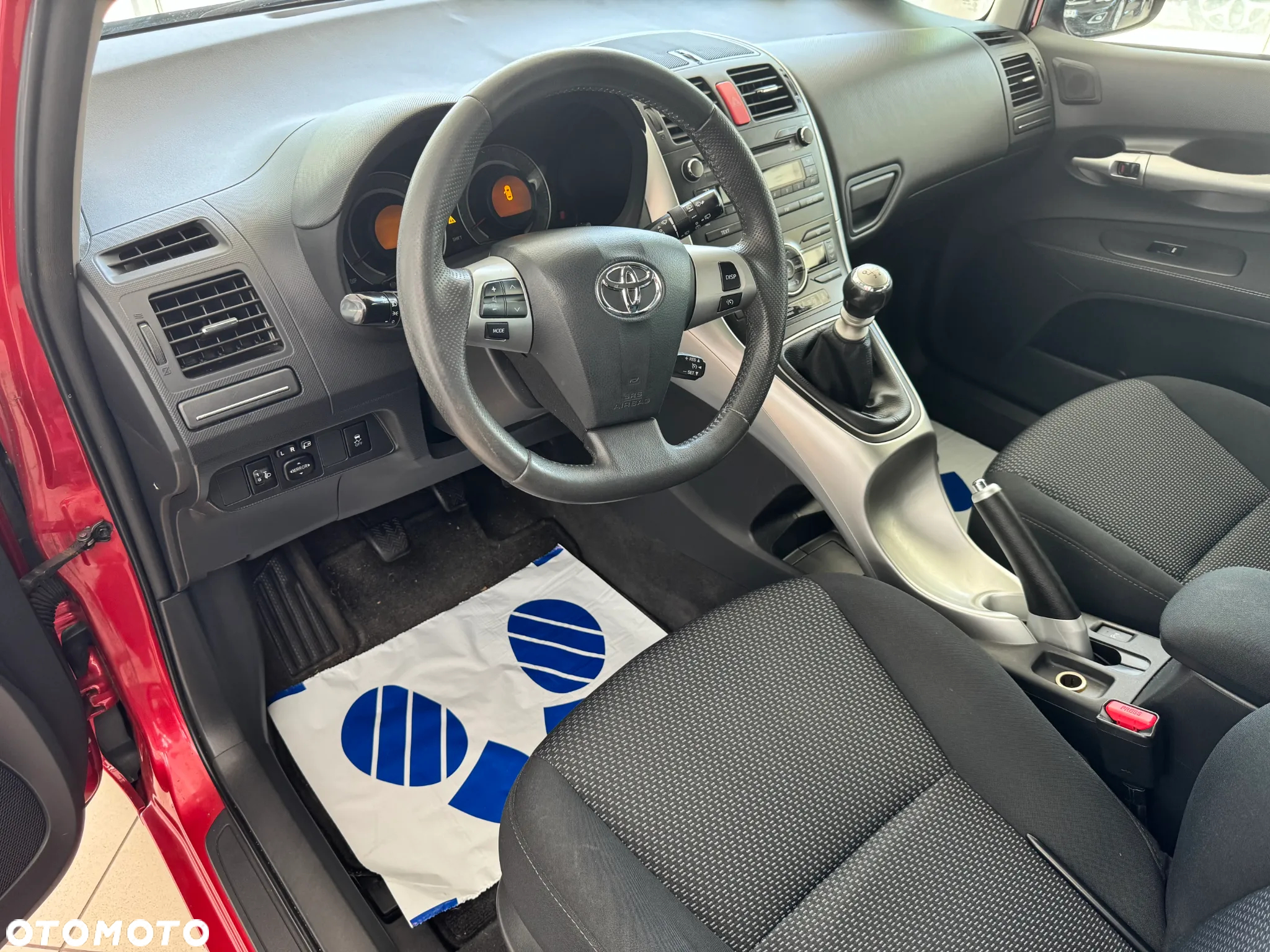 Toyota Auris 2.0 D-4D Edition - 19