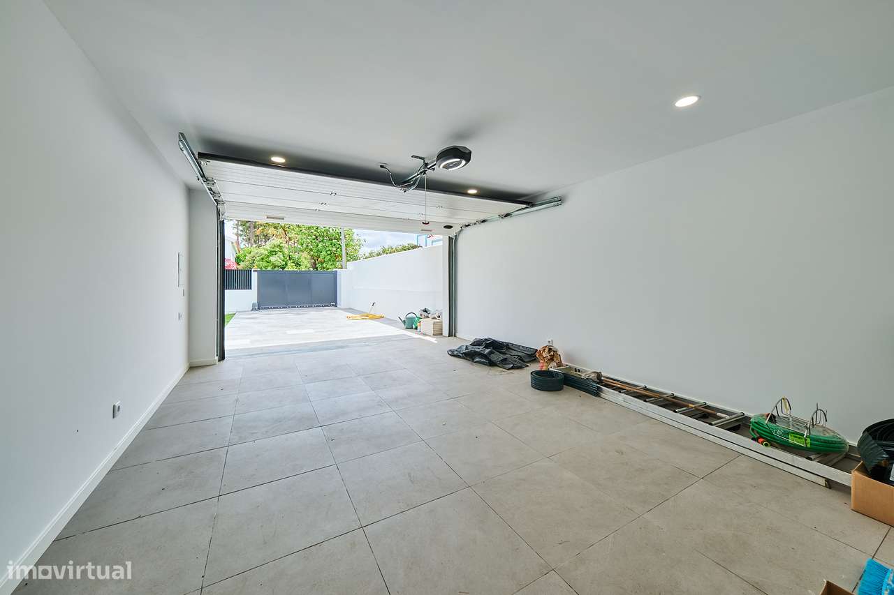 Moradia Isolada com piscina, Verdizela, Seixal-29