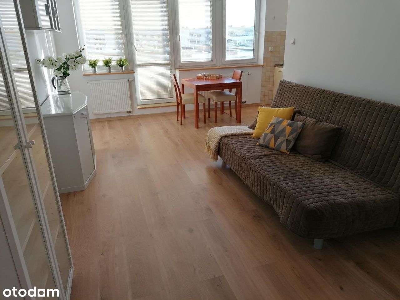 Katowicka 2 pok umeblowane 2400 zł, garaż