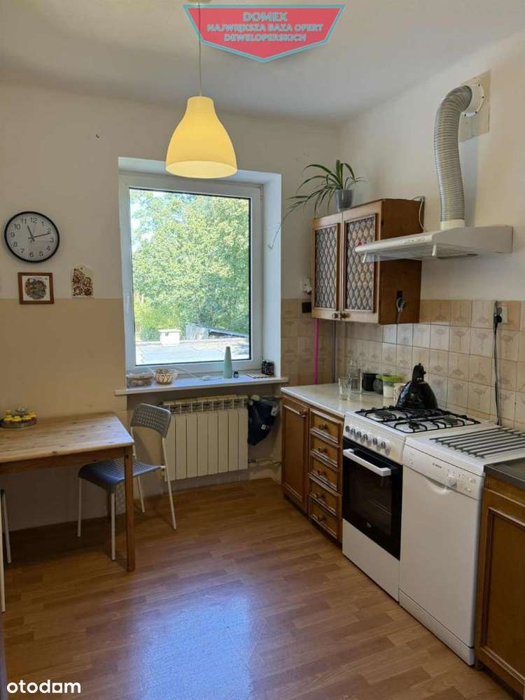 Przestronny dom z dużym ogrodem w sercu Milanówka-7