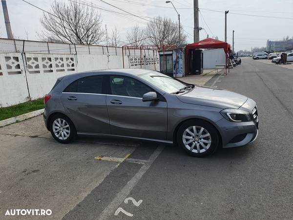 Mercedes-Benz A 180 CDI (BlueEFFICIENCY) - 14