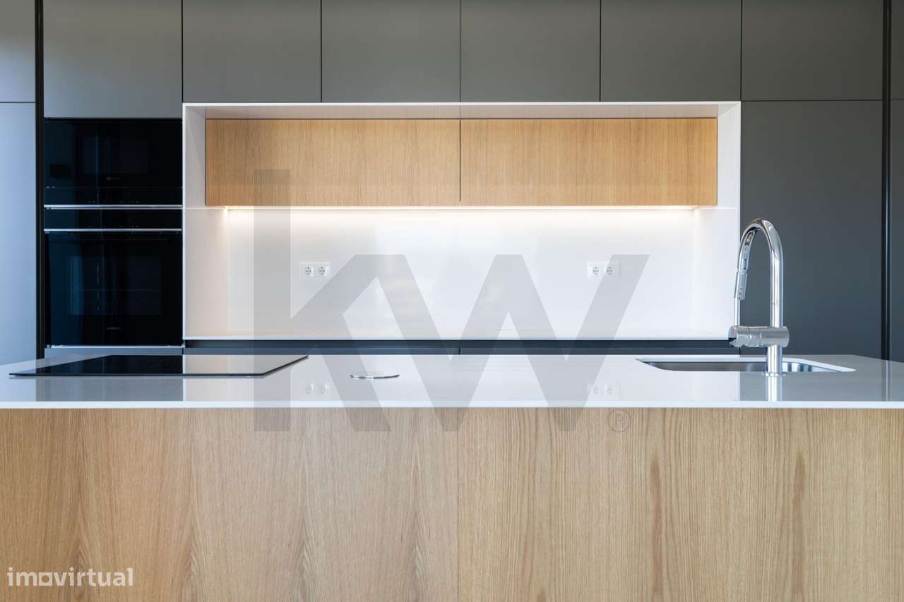 Exclusivo T3 Novo com Varandas de 51m2 | 2 Lugares de Garagem e Arreca-42