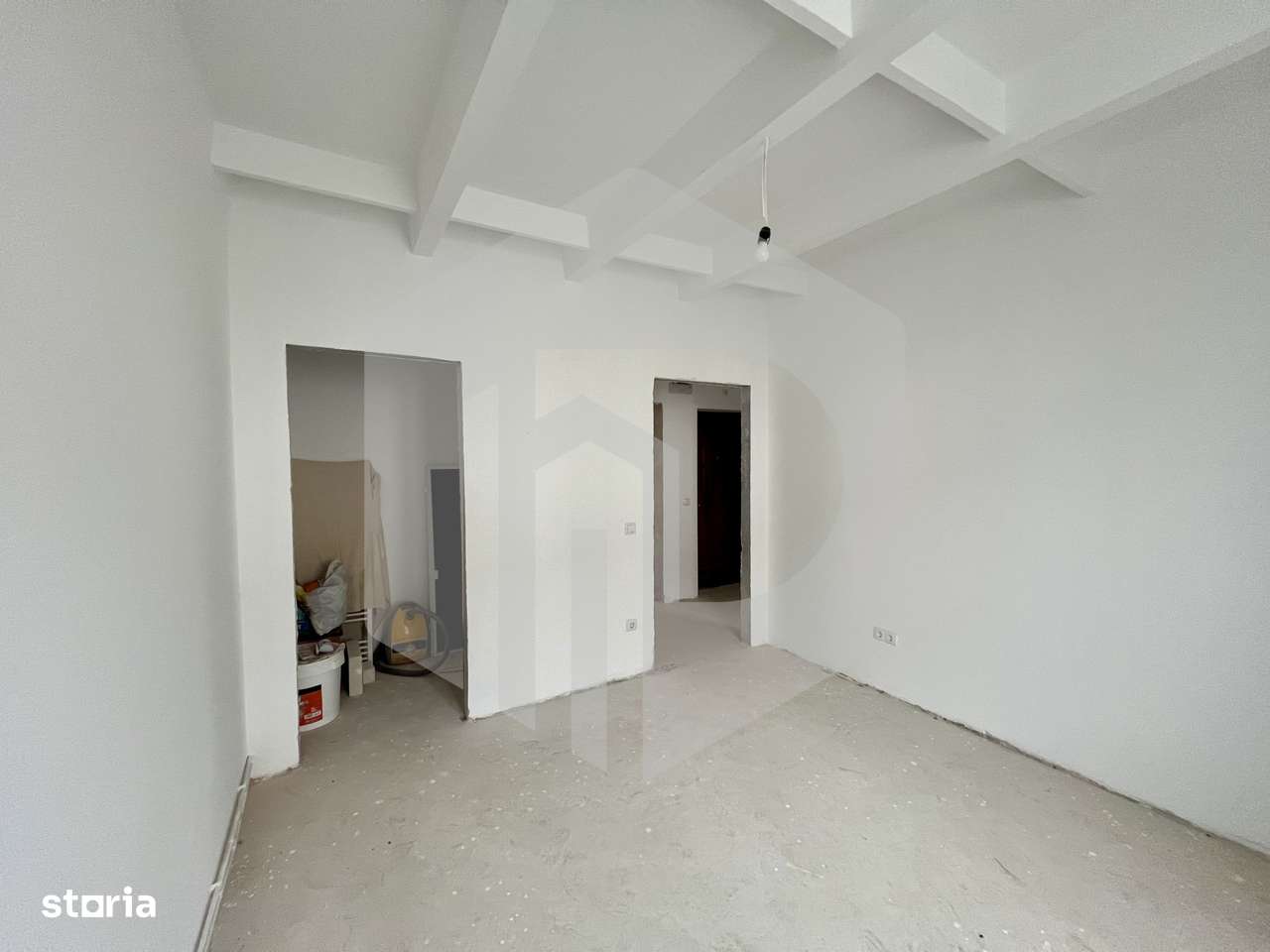 Apartament 2 camere renovat/ Decomandat+ Pivniță 16 mp-Turnisor-Metro-0