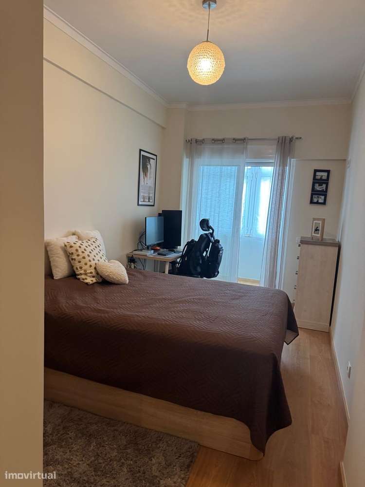 T2 em benfica para arrendar - Grande imagem: 2/7