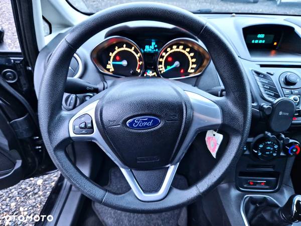 Ford Fiesta 1.25 Trend - 15