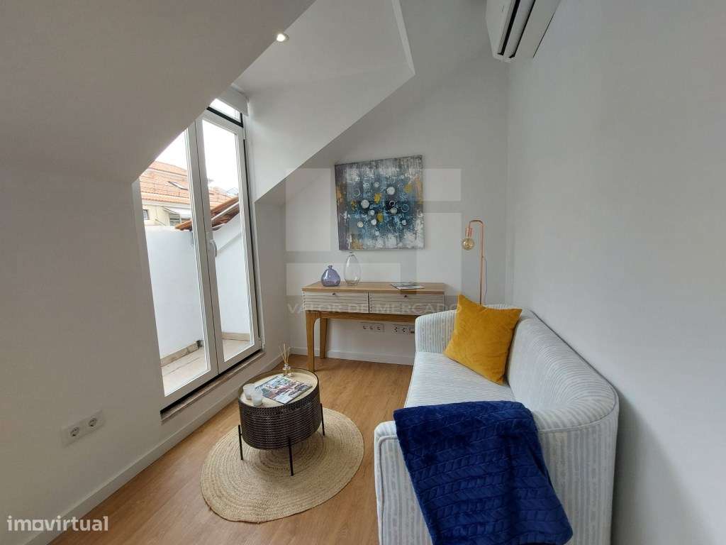 Apartamento T2 recuperado, 3 andar, vista de rio, próximo do Panteã... - Grande imagem: 5/25