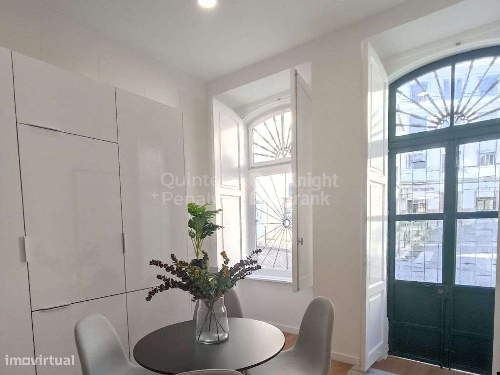 Apartamento T2 mobilado e equipado em São Vicente - Grande imagem: 4/14