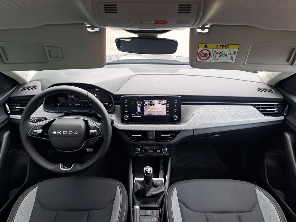 SKODA KAMIQ 1353km! Digital Display Kamera SmartLink Grzane fotele Kierownica