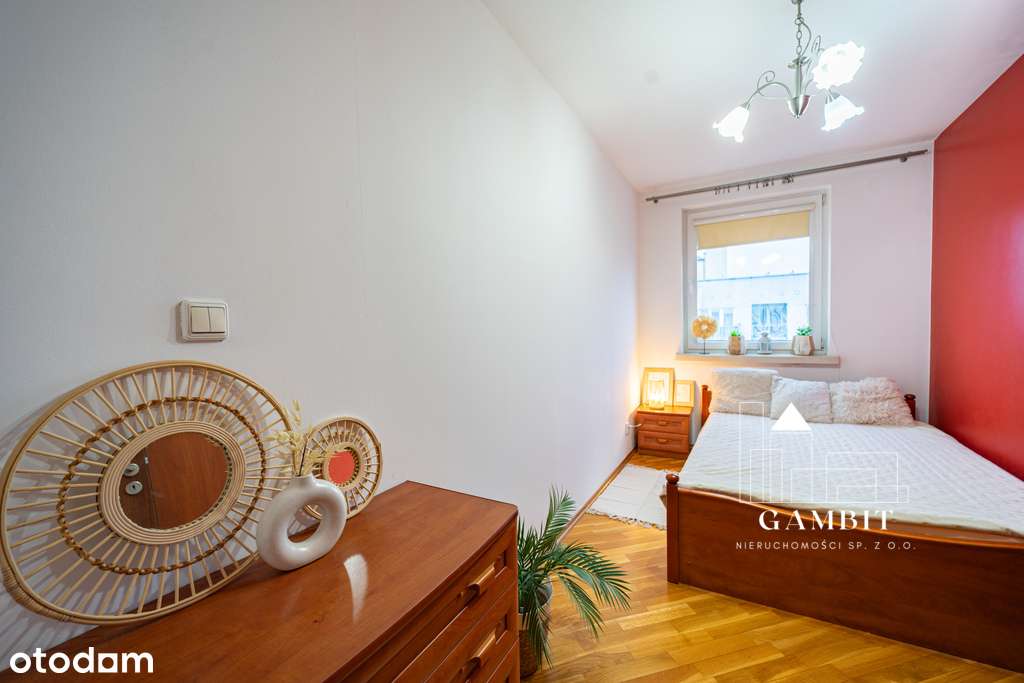 Mieszkanie 3 pokoje na Aluzyjnej-1