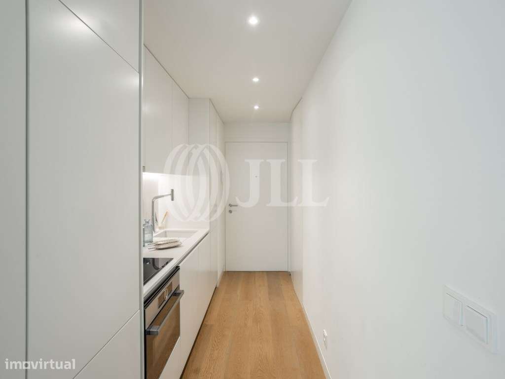 Apartamento T0 com varanda e estacionamento, em Lisboa - Grande imagem: 5/17