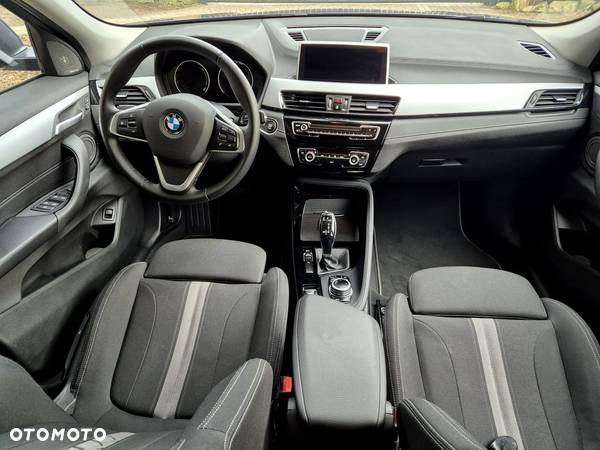 BMW X2 sDrive18d - 9