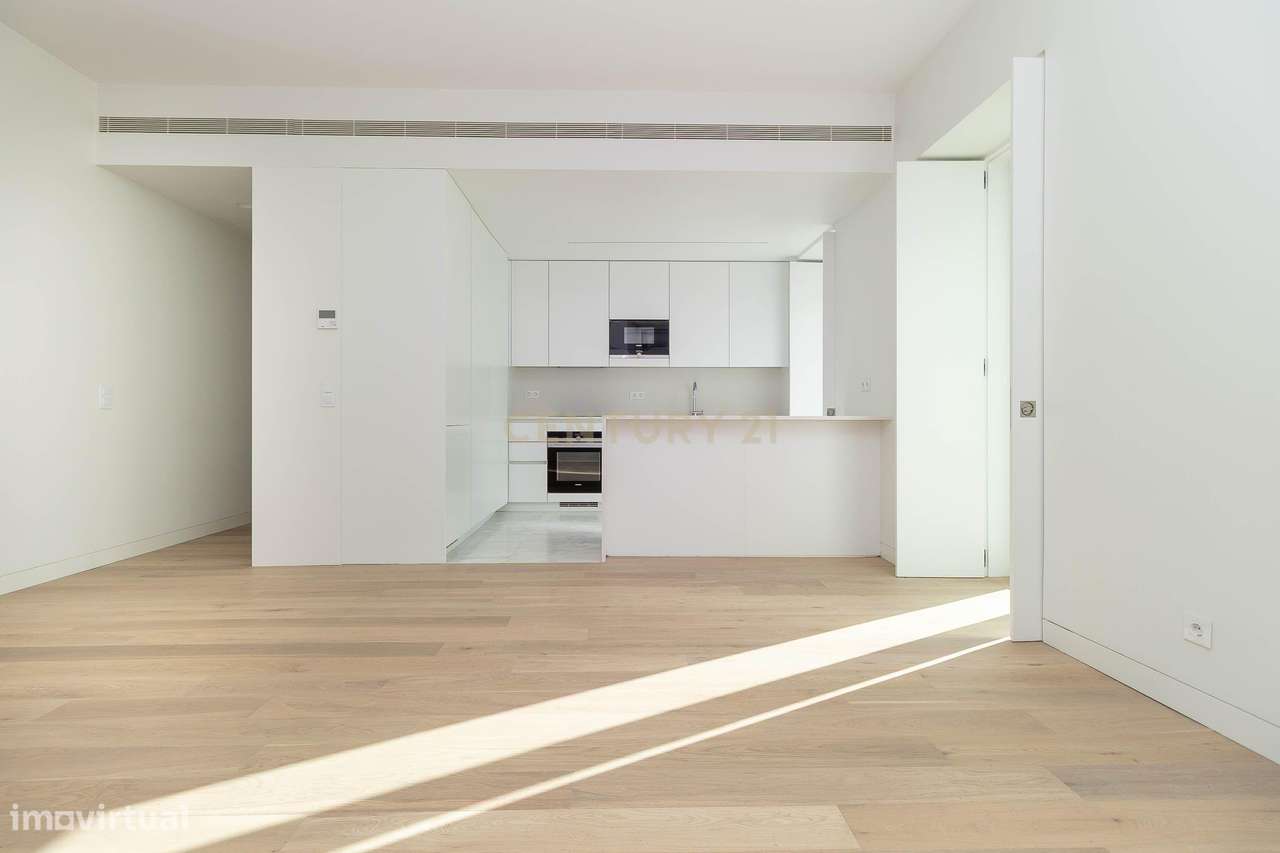 A estrear T1 com Jardim | Condomínio Privado - Estrela - Grande imagem: 2/21