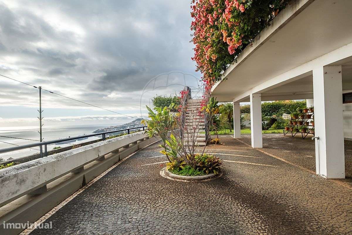 Moradia T4 para venda-12