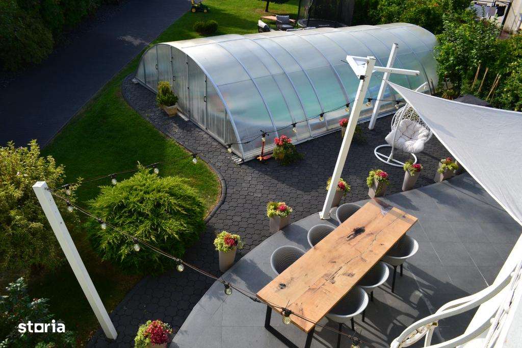 Casa/vila 400 mp-teren 900mp-piscina-Unirea- Vasile Petri, comision 0-2