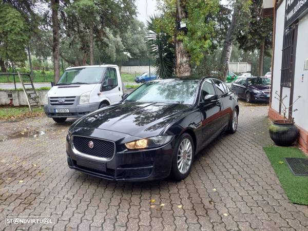 Jaguar XE 2.0 D Pure - 16