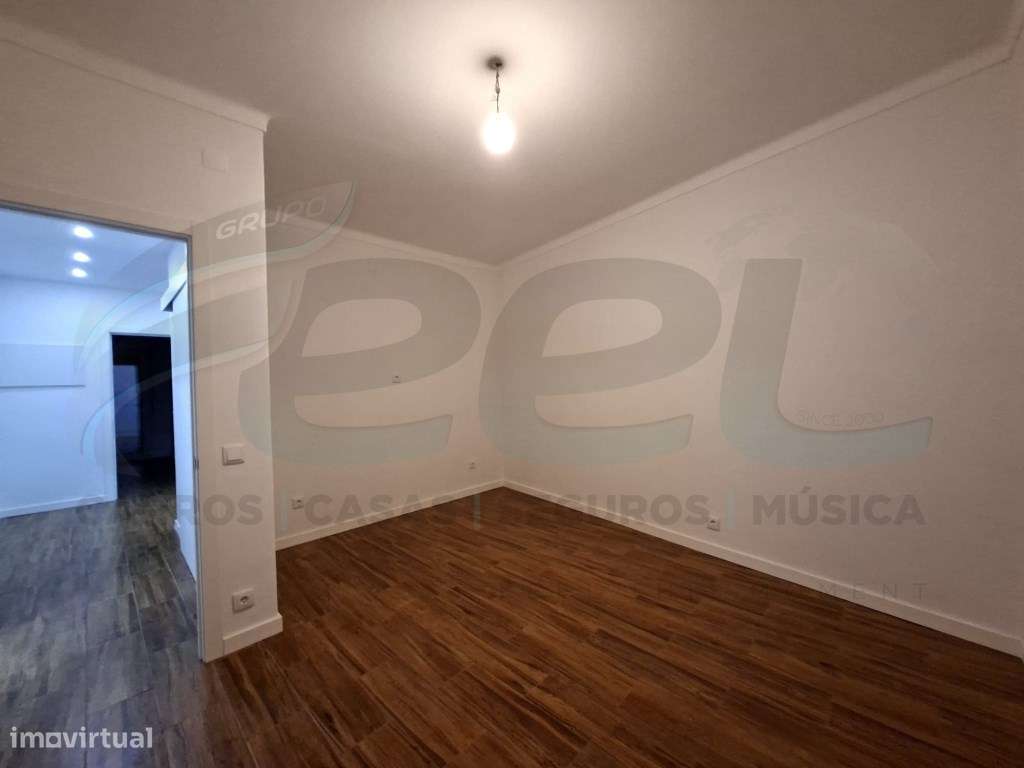 Apartamento T2 c/ terraço-12