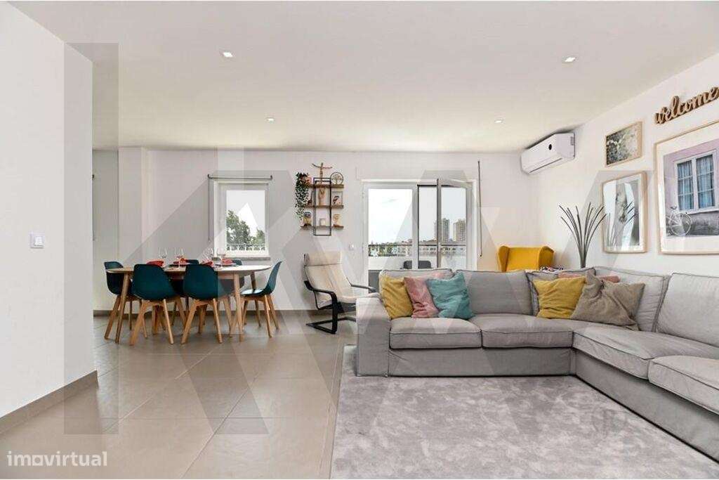 T3 Remodelado Vista Mar e Terraço com Churrasqueira - Grande imagem: 2/33