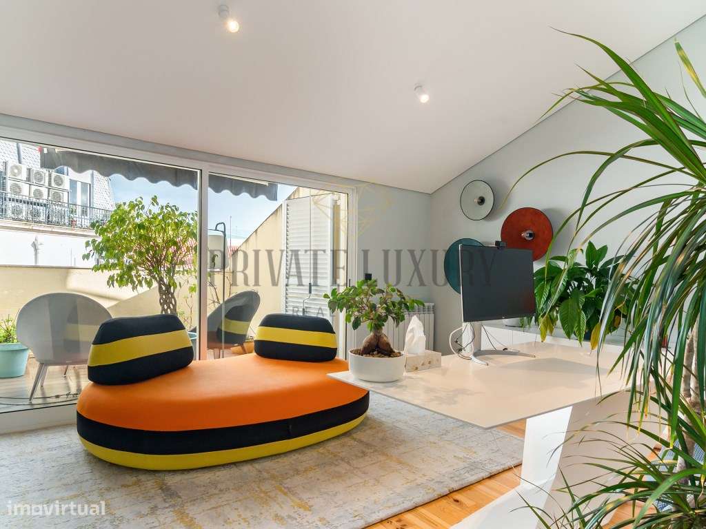 Luxury Apartamento T2 Duplex na Avenida-18