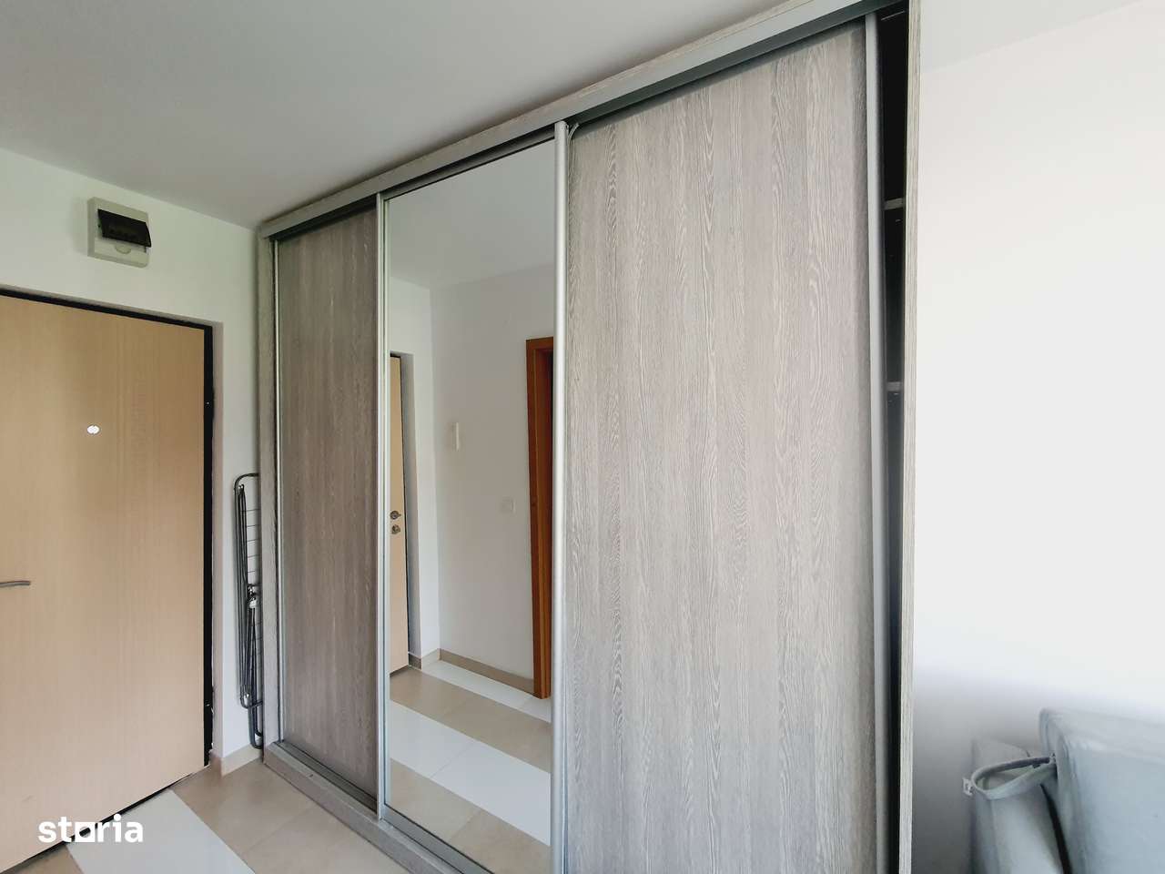 Garsoniera tip studio spre inchiriere zona FRUMOASA - Imagine principală: 5/8