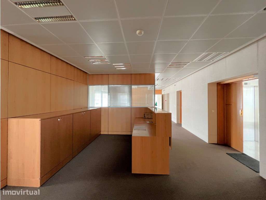 Escritório no Parque das Nações com 216 m2 - Grande imagem: 5/18