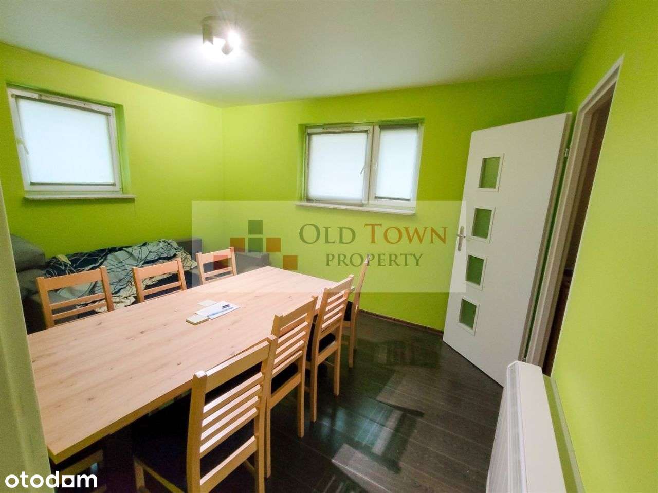 Lokal przerobiony na mieszkanie 2 pokoje suterena-1