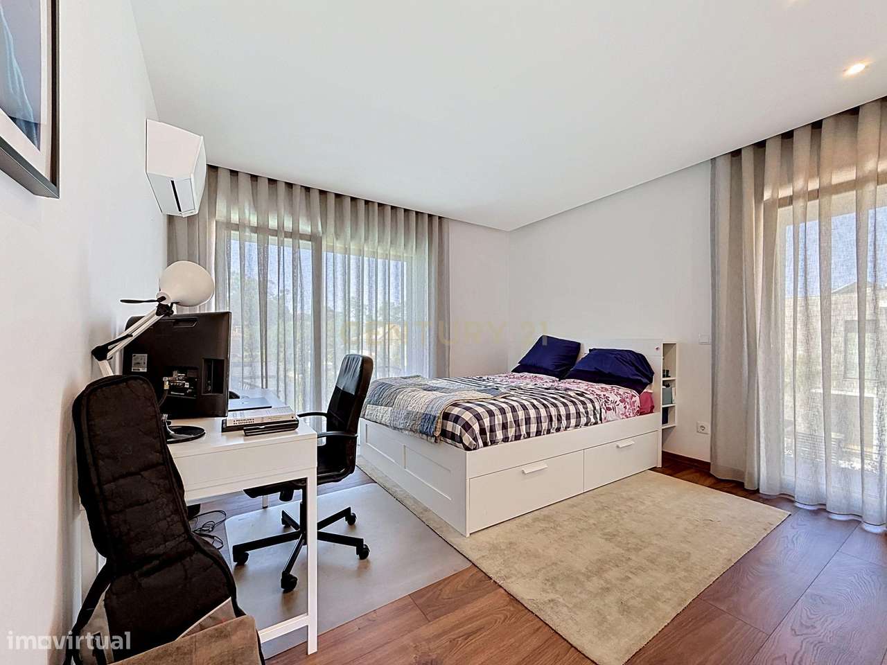 Moradia Isolada T4 Moderna em Quinta Monserrate - Charneca de Caparica-25