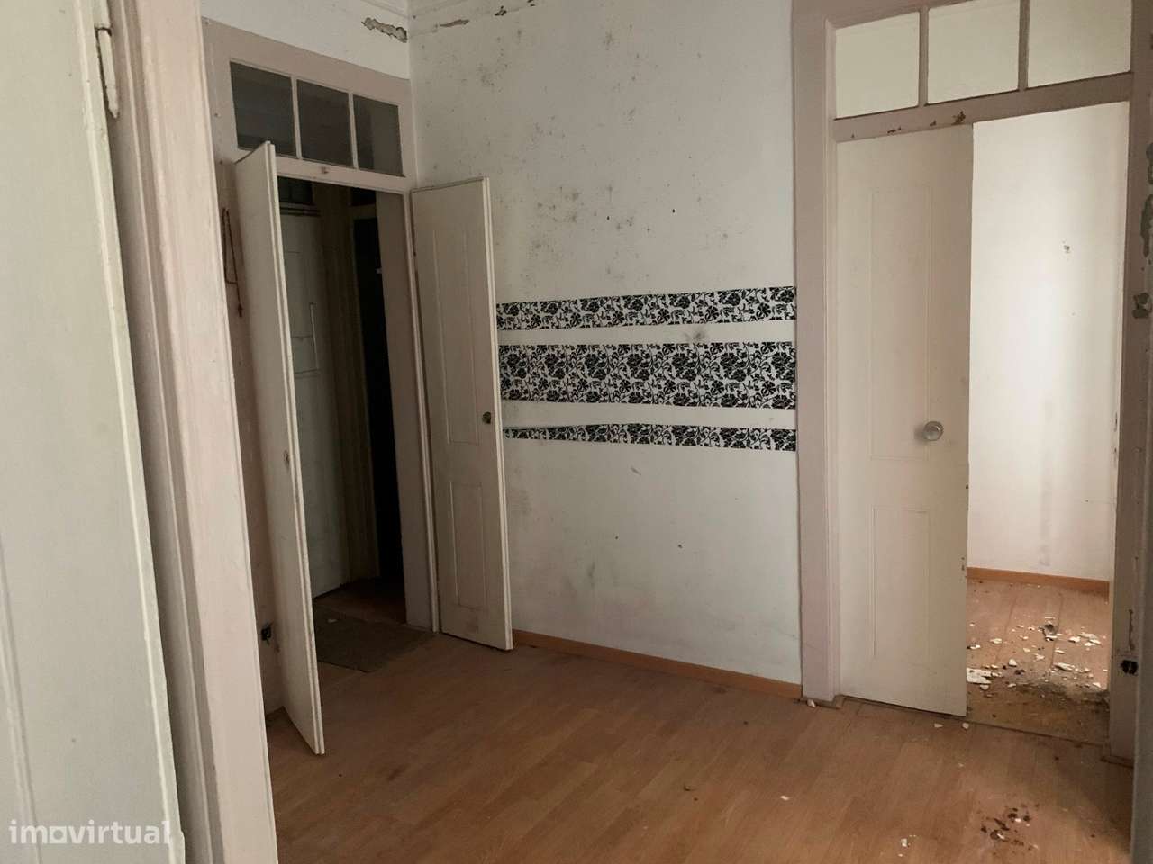 LCP1735 - Prédio em Santos para reabilitação-10