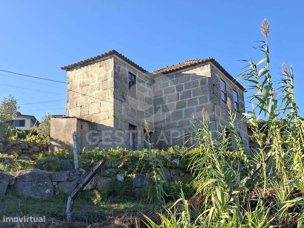 Moradia para reconstrução em São Tomé de Covelas, Baião-6