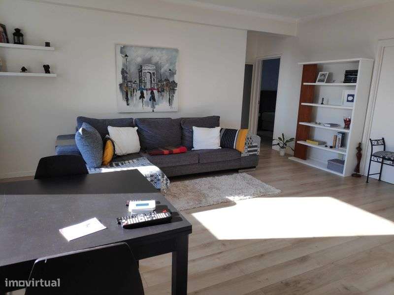 Arrendo Apartamento T3 Caxias - Grande imagem: 4/12