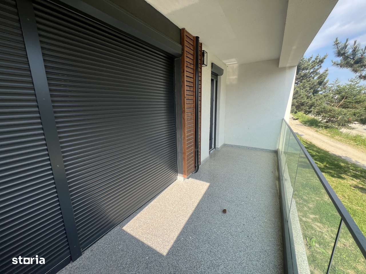 Apartament Decomandat, 2 camere, bucatarie, terasa 10 mp - Imagine principală: 4/9