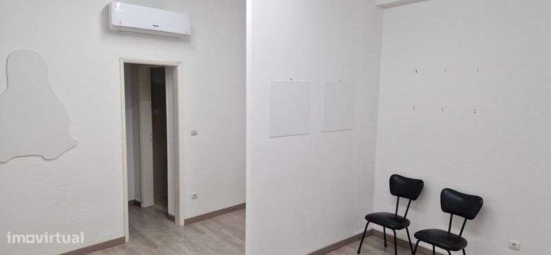 Loja no centro do Fundão - Grande imagem: 2/3