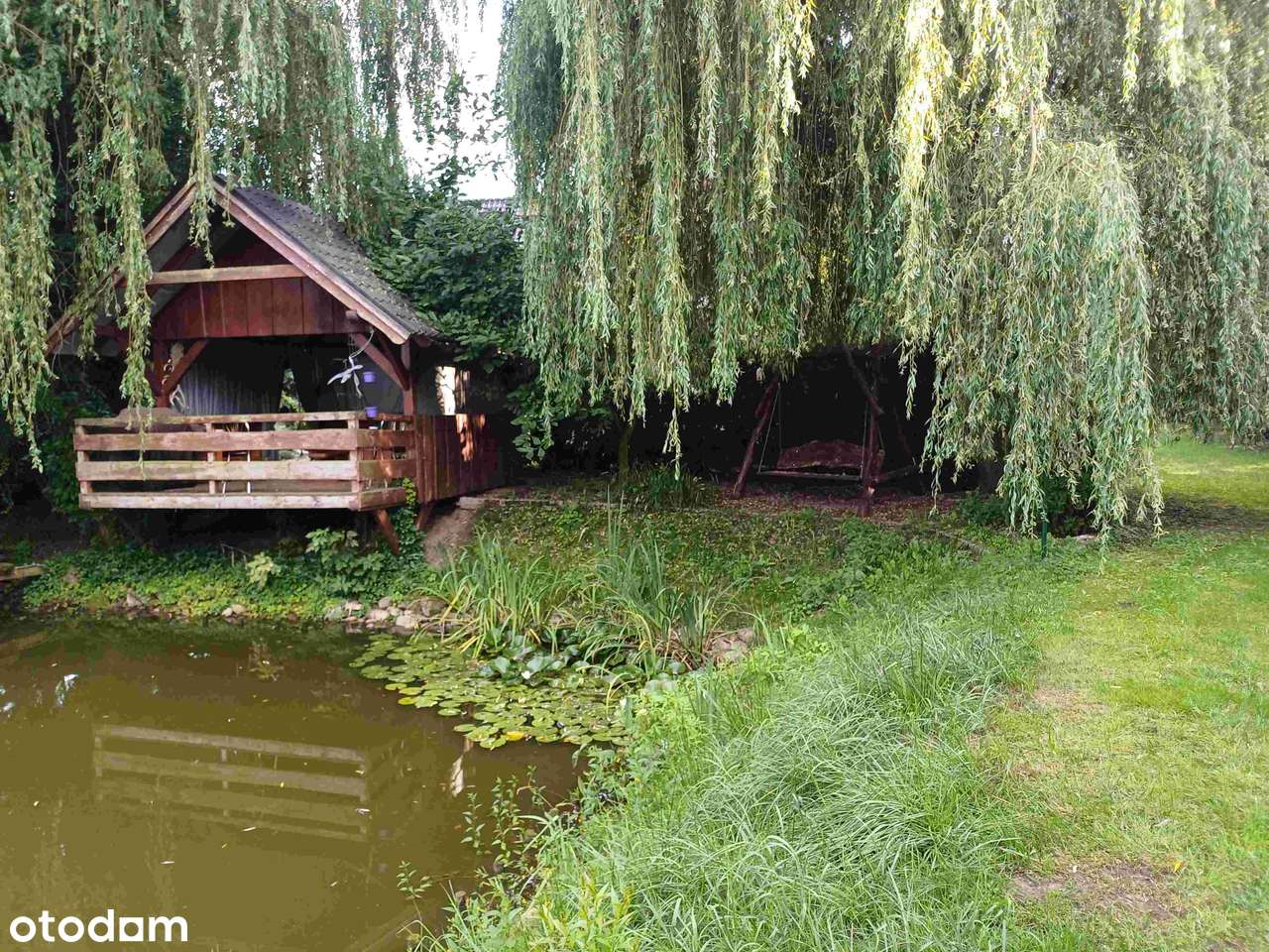 DOLINA BARYCZY - Dom wolnostojący na pięknej działce z własnym stawem-18