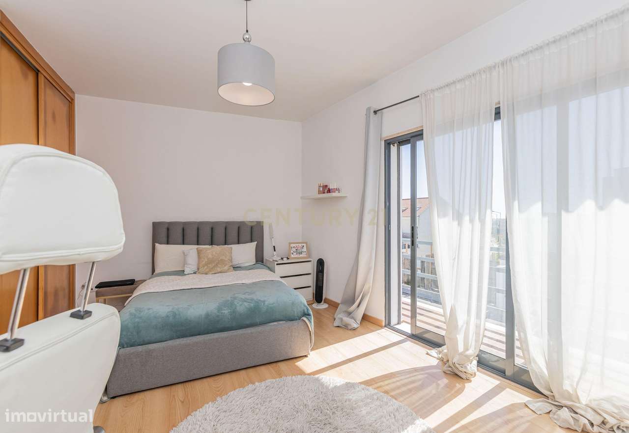 Moradia Moderna T4 em São Domingos de Rana, Cascais-36