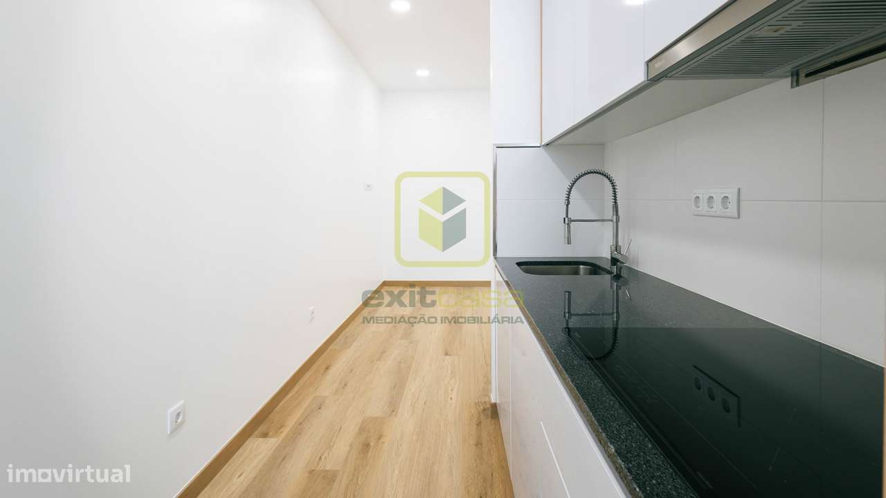 Apartamento T1 junto à praia - Grande imagem: 4/16