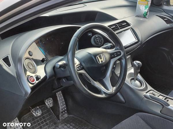Honda Civic 2.2i-CTDi Executive - 5