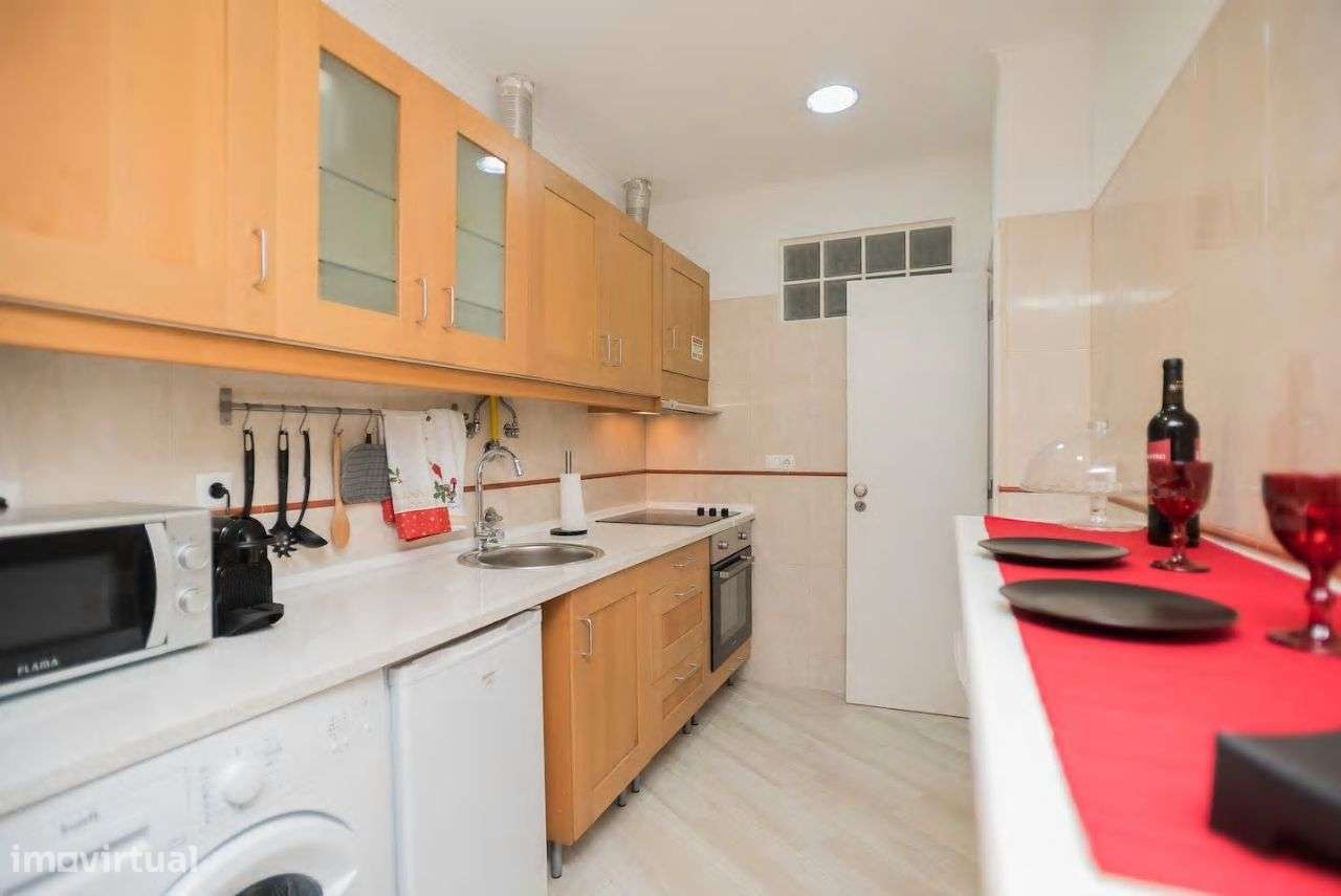 Excelente T1 - Mobilado e todo equipado-Com terraço e barbecue- Ajuda - Grande imagem: 5/8