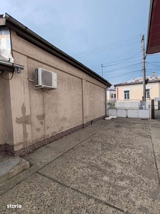 Spatiu comercial 134 mp, in Husi, Vaslui - Imagine principală: 5/8