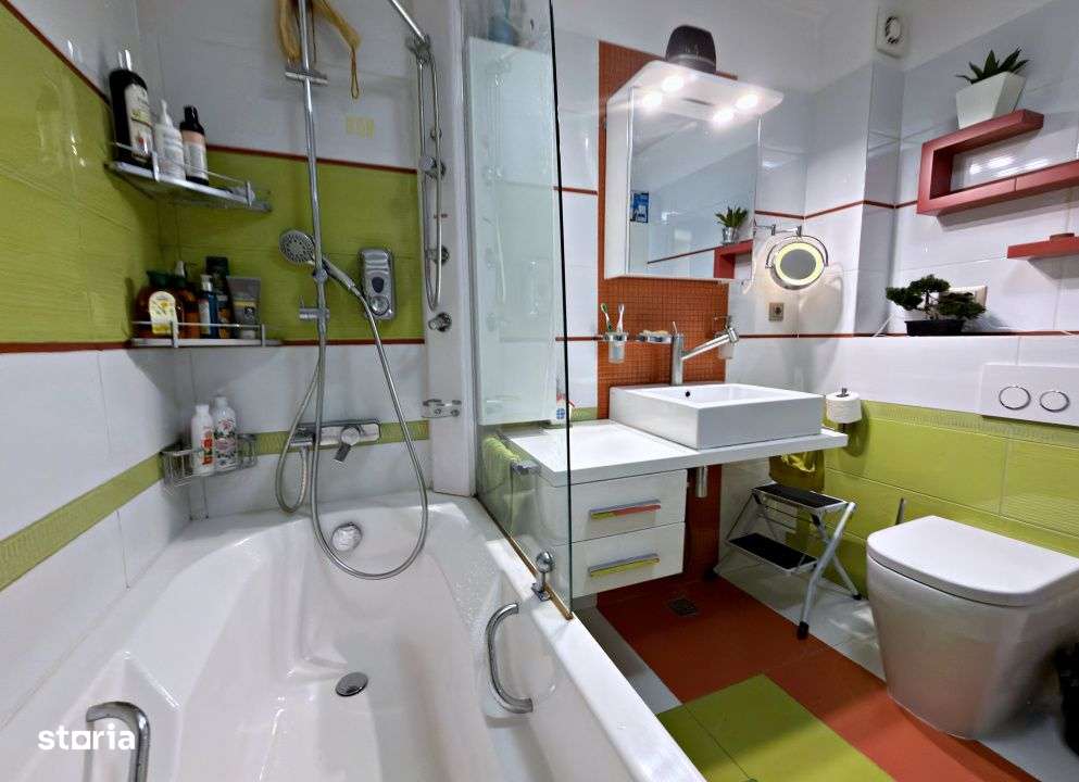 3 cam - 143 mp - Et.1/3 - 2 bai, 2 balcoane – Ghencea, An 2009-9